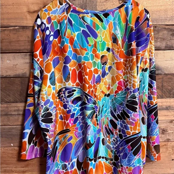 Serengeti Women's Colorful Butterfly Blouse - Picture 2 of 4
